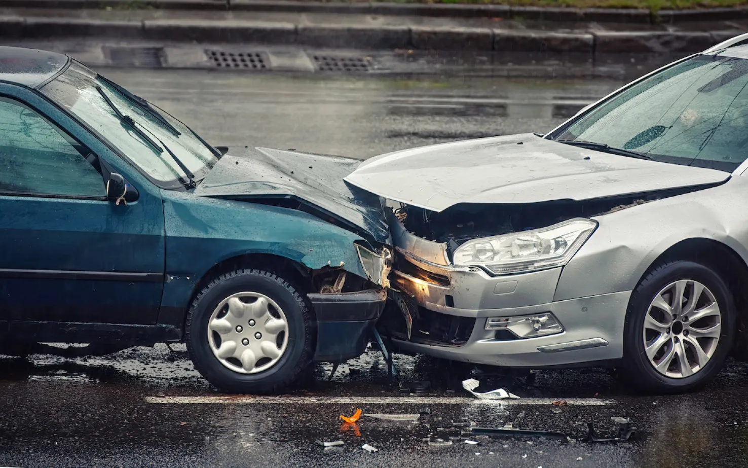 What to Do After an Accident: A Beginner’s Guide to Staying Safe and Protected - Learn what to do immediately after an accident. A simple, beginner-friendly guide covering safety, documentation, insurance steps, and your next moves.